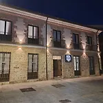 Turisticos Puerta Del Rastro 2-2 Ávila
