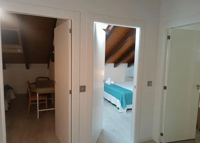 Turisticos Puerta Del Rastro 2-2